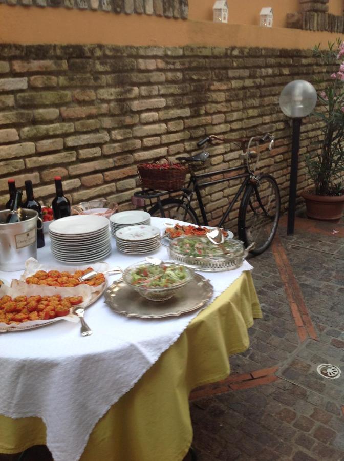 Casa Poli Bed and Breakfast Ravenna Exteriör bild